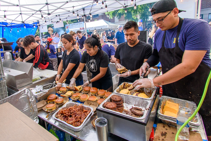 The Best Burger Fest All Summer Is Roscoe Village Burger Fest